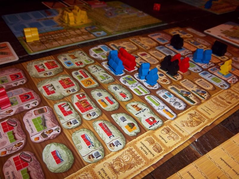 Une vue du plateau actions (avec les vikings "peons" comme dirait monsieur Franz) en cours de jeu...