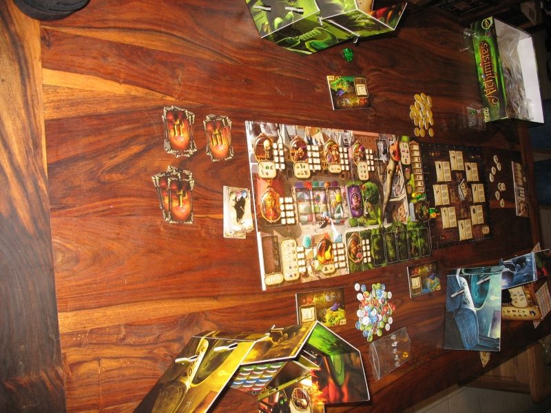 Ya vraiment un matos de fou : faut beaucoup de place mais les paravent son géniaux :D