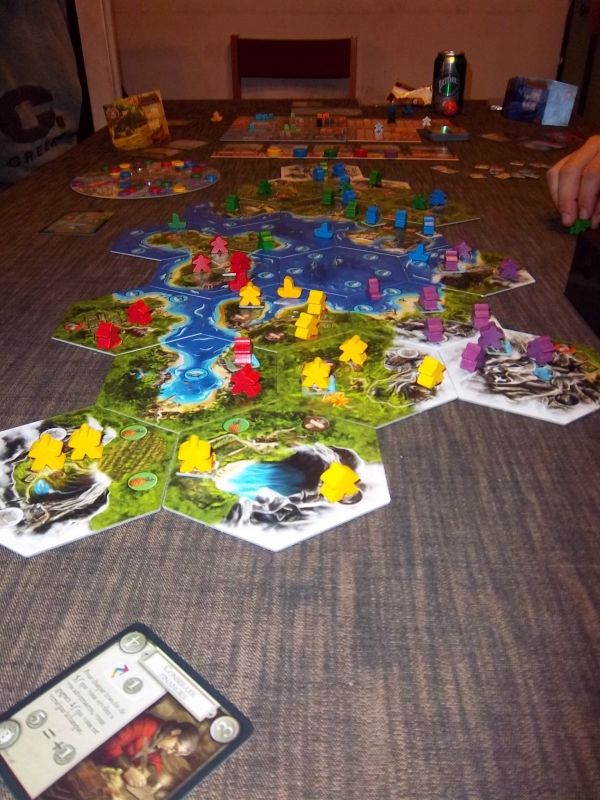 ...et nos découvertes s'étendent dans l'archipel...