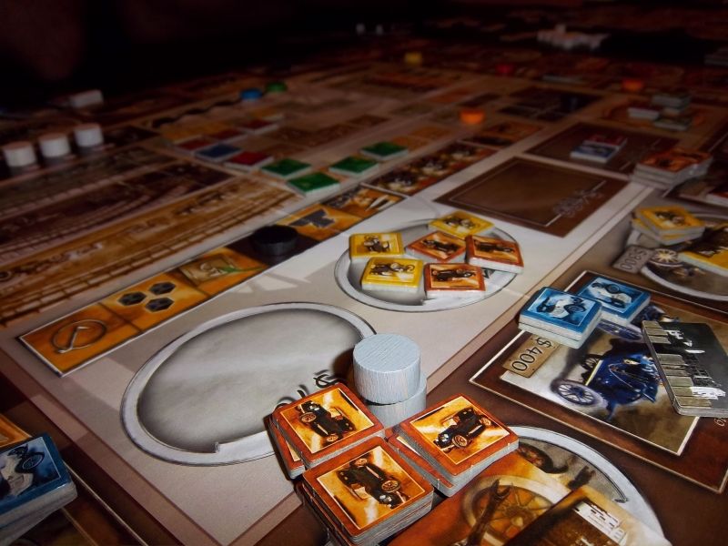 C'est qu'on en a produit de la bagnole dans cette partie...un peu trop parfois. 