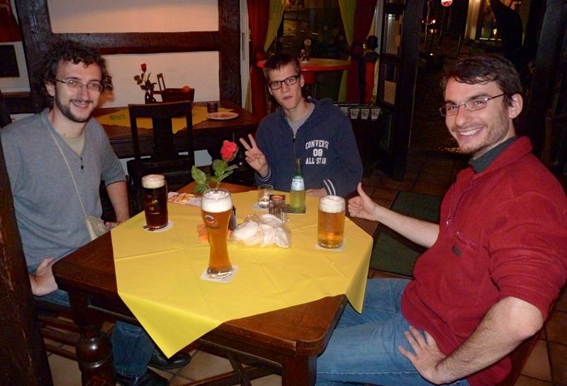 Que serait la Teutonie sans une bonne bière fraiche et de la bouffe 100% étrangère, chinois en l'occurence...