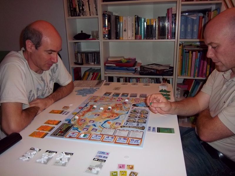 Je suis pas trop mal en début de partie, mais Tyrion fera beaucoup mieux alors que Palf va connaître quelques problèmes...