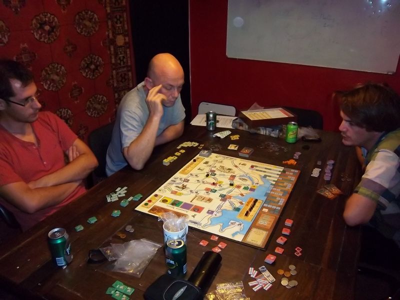 La partie est dans sa phase canal...