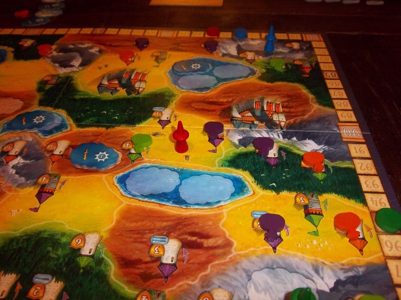 Notez la position des pions de score après les décomptes... on est loin hein ? 