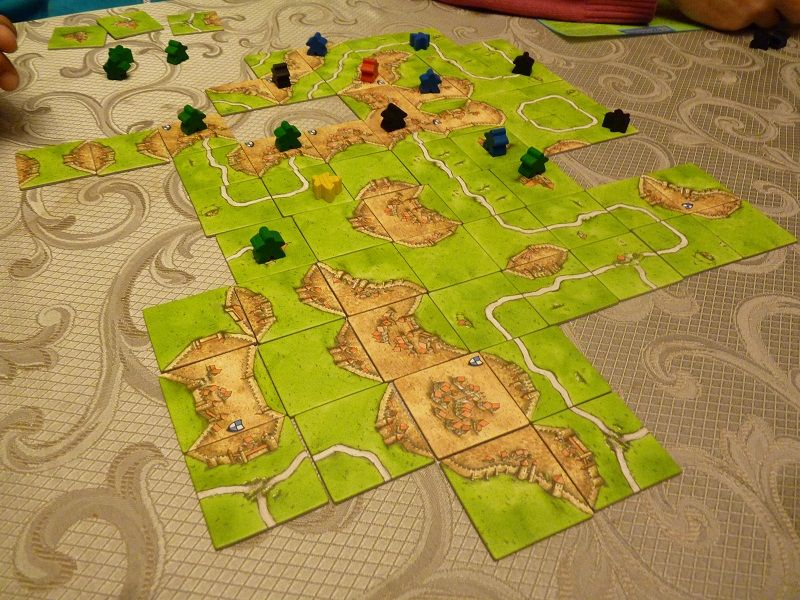 Bon heureusement, ce ne fut pas partout ainsi sur le plateau et de nombreuses villes ont pu etre fermée.