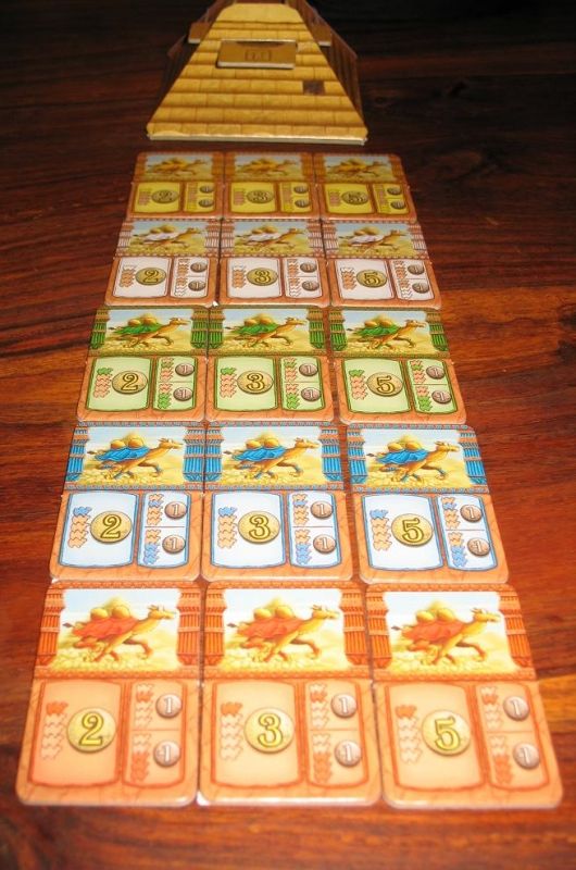 Plein de tuiles pari pour que chaque joueur ait une chance de parier au moins sur un chameau :)