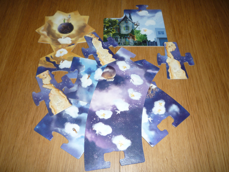 Les tuiles pour construire le plateau de jeu.