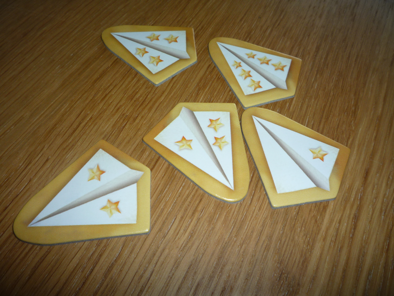 Les jetons "avions en papier".
