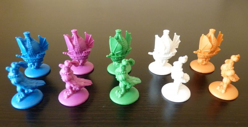 Gros plan sur les caravelles et les régisseurs.