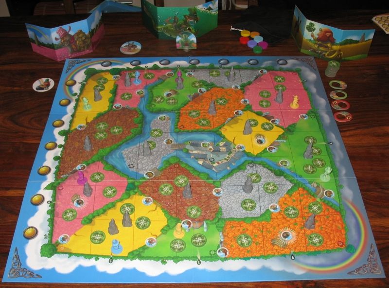 Tout le matériel mis en place pour une partie à 3 joueurs.