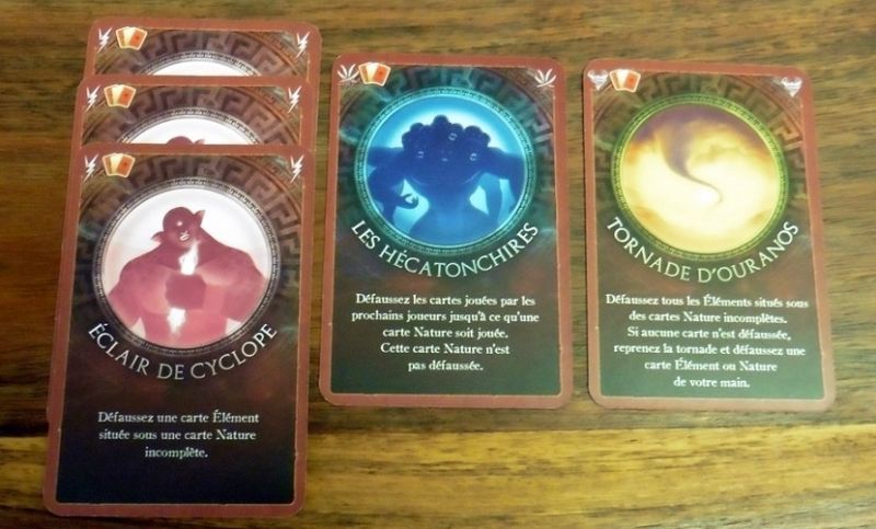 Parfois les dieux ne sont pas sympas et nous lancent des agressions...