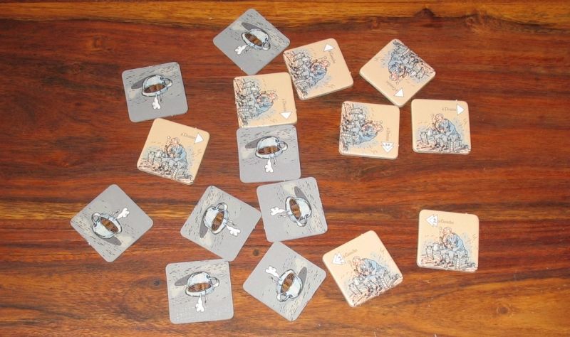 Ces jetons permettent de choisir à quel soldat on va donner son soutien (à droite ou à gauche ; 1 ou 2 places)