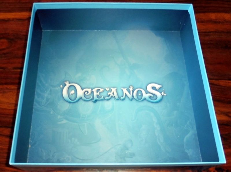 Le fond de la boite est très... sobre !