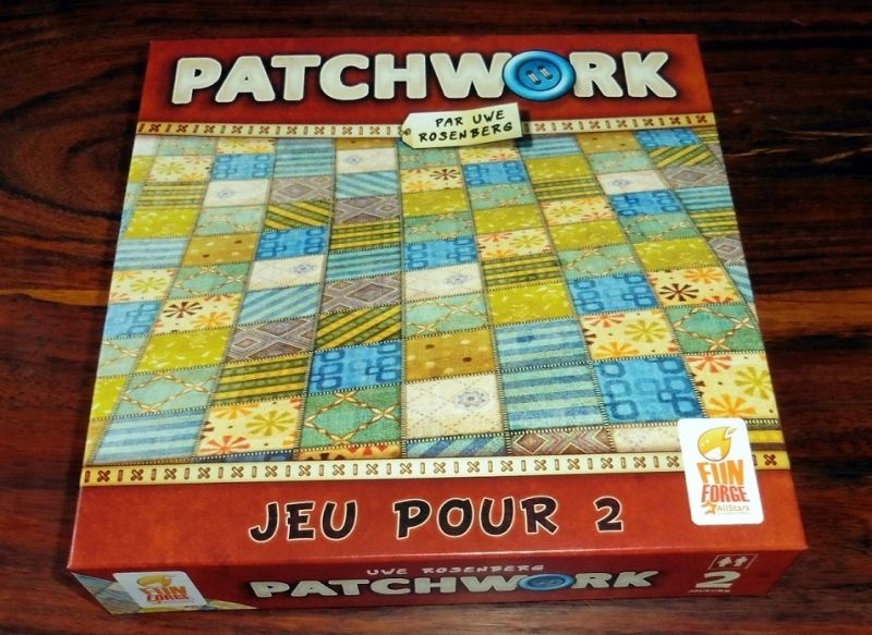 Le fameux format standard des jeux pour 2, avec un thème peu dissimulé :)