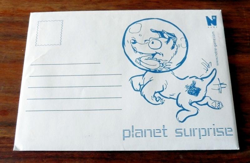 Eh oui l'ensemble du jeu se trouve à l'intérieur d'une simple enveloppe !!!
