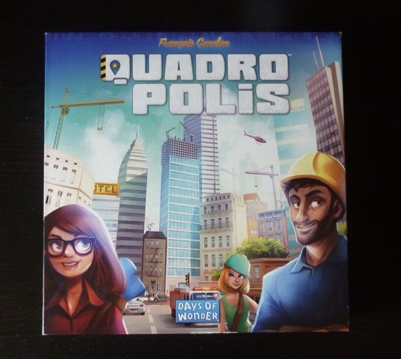 La boîte carrée de format traditionnel chez Days Of Wonder.