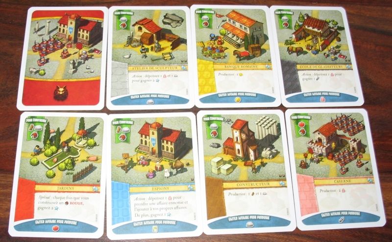 Les cartes de chaque faction sont différentes.