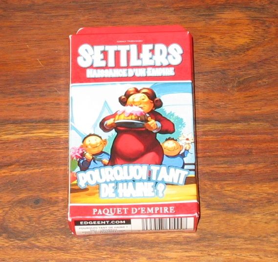 En guise de boîte, un léger emballage carton un poil trop grand (mais pour une fois pas de boite inutile !)