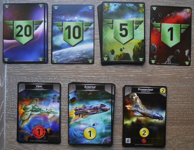 Ces cartes sont identiques à celles du paquet de base.