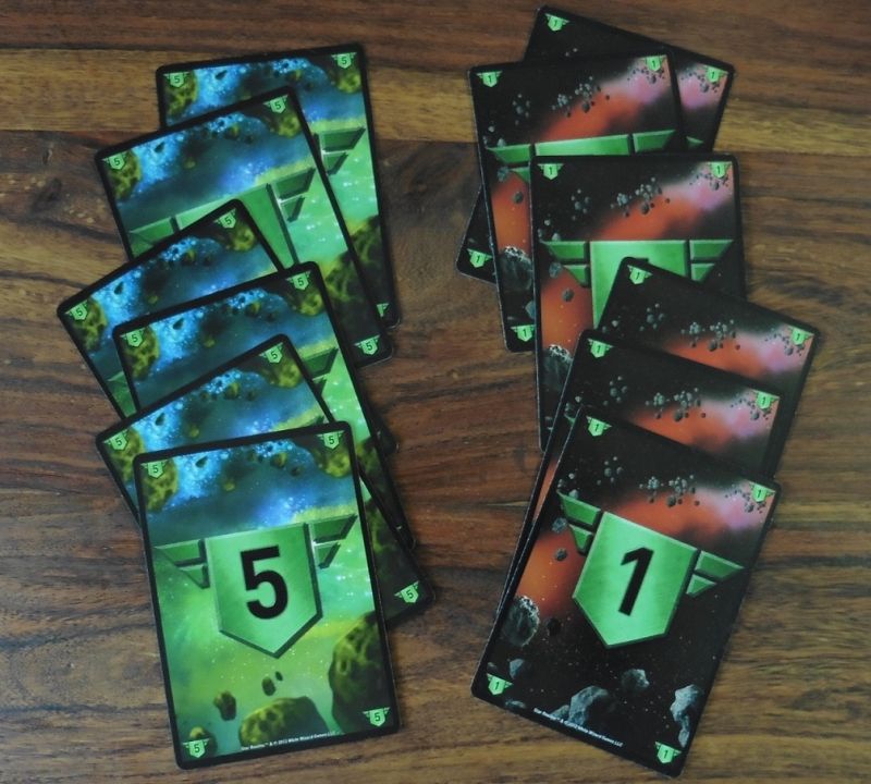 Idem que les cartes 20/10 celles-ci sont aussi recto-verso, on sent l'optimisation !