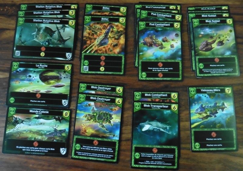 La famille verte des Blob est assez agressive :)