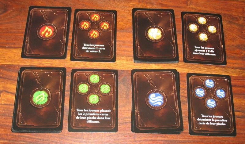 Les cartes malédictions : vous apprendrez à les détester !