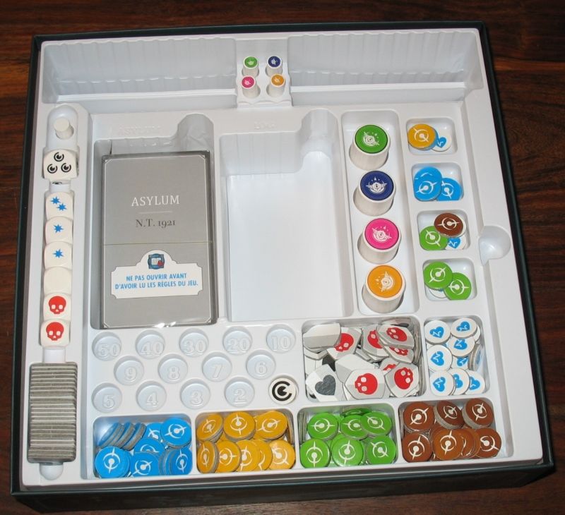 Chaque chose à sa place! Le thermoformage et bien pratique même si parfois il est un peu trop petit...