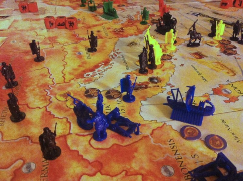 Aidé de ses alliés diplomatiques, le Lion s'empare de l'Italie après avoir trois batailles d'harcèlement contre l'Aigle.