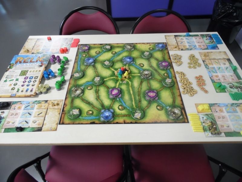 Ce jeu a été finaliste Europa Ludi l'an passé (31ème Concours de Boulogne-Billancourt)