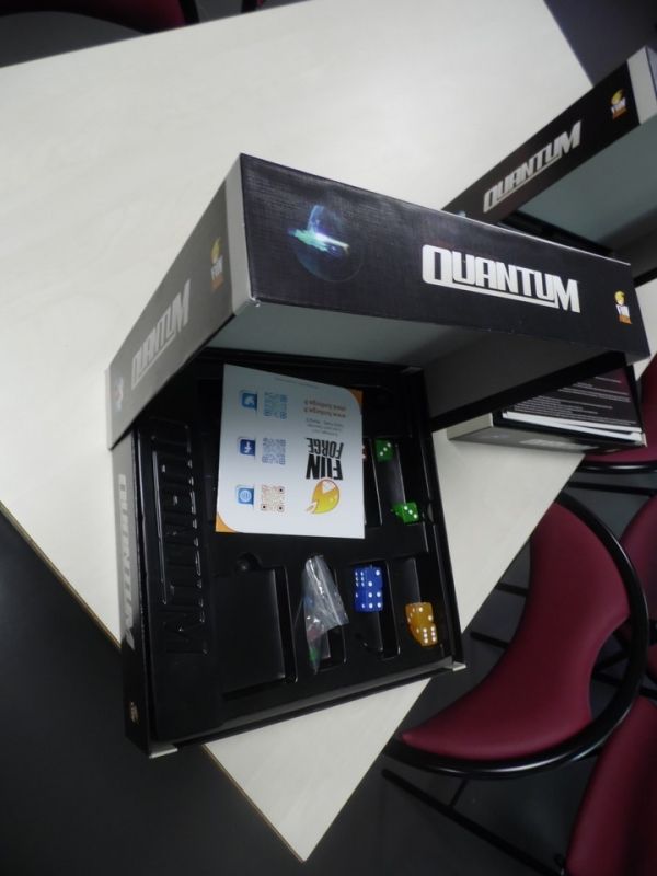 Un thermo adapté et des règles qui proposent une myriade de plateaux de jeu différents...