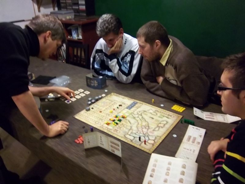 Unkle aux explications de De Vulgari eloquentia, pour Philippe, Thomas et Cedrixx...