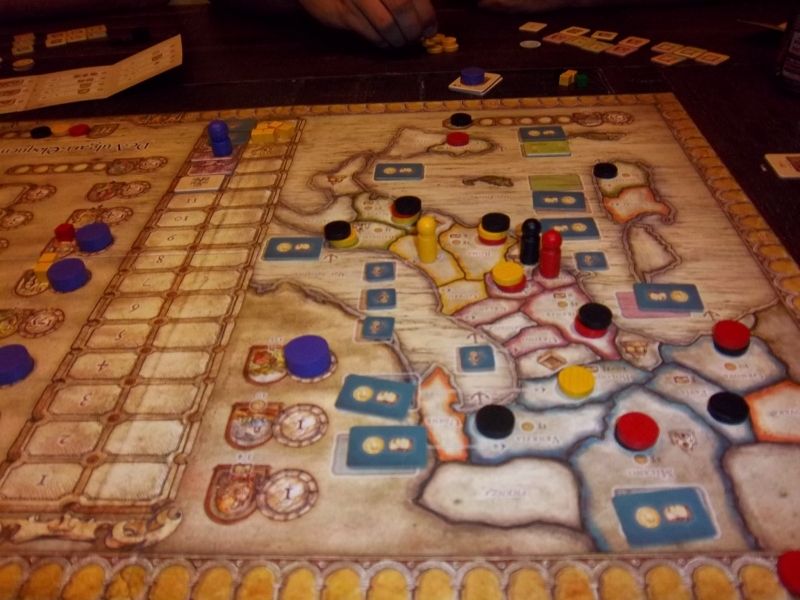 Le plateau en fin de partie...le noir Banquier ce sera pas mal promené. 