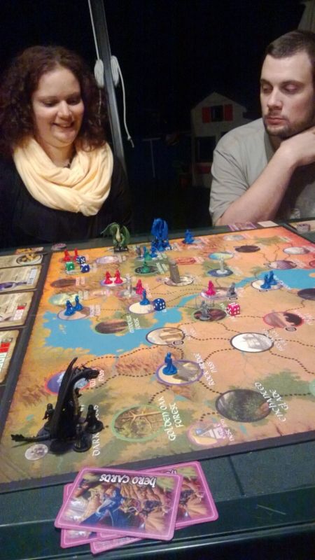 Miss Dookie et Sylvain ont décidé d'un plan pour oxcir les sbires verts