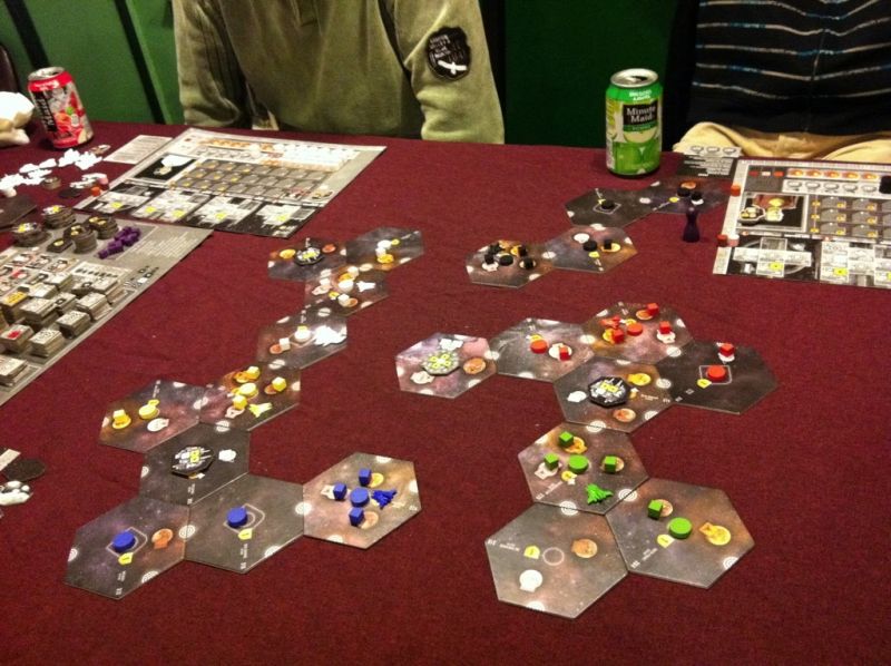 2. Premiers contacts