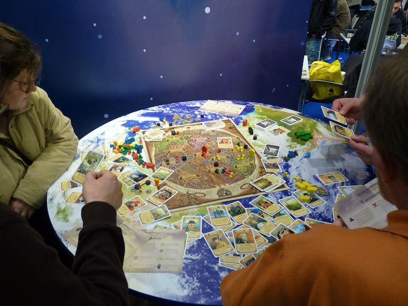 Stand 12-17 - Kosmos