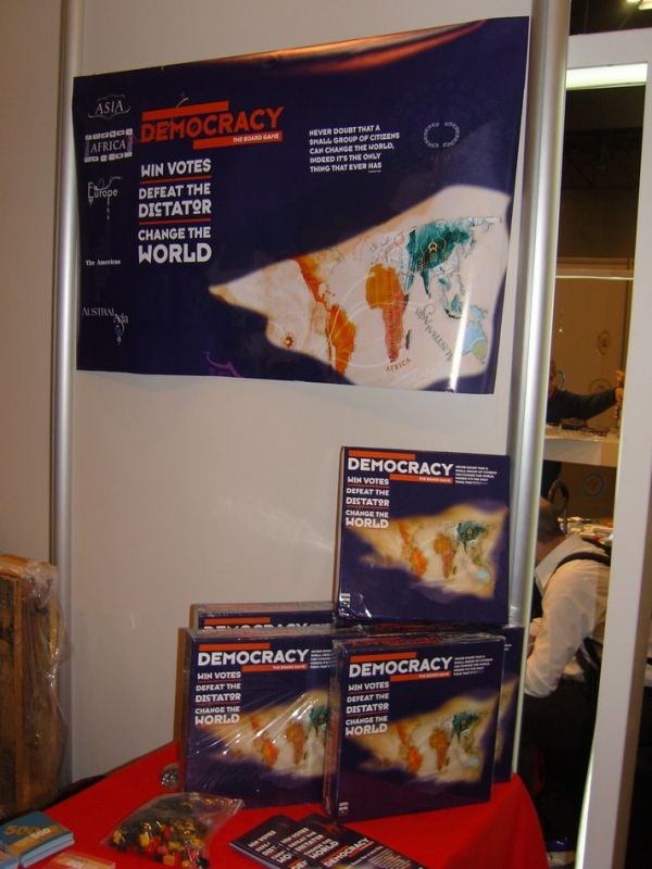 Stand 7-16 - riachuelo games