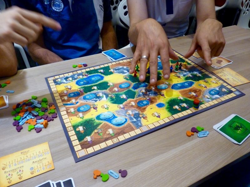 Broom Service chez Ravensburger