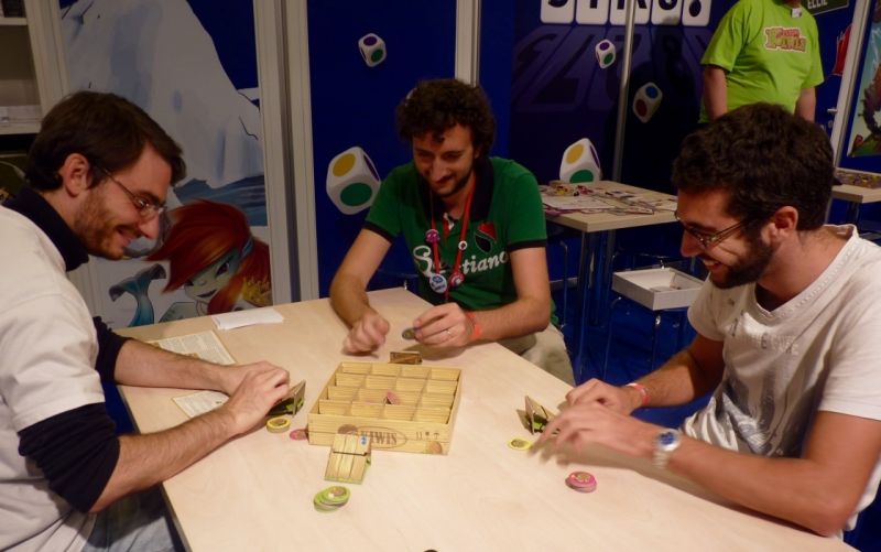 Partie de Flying Kiwis chez Huch! & Friends