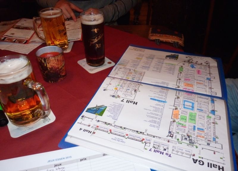 Des bières et un plan de bataille.