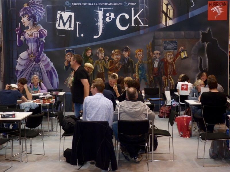 Plein de tables de Mr Jack chez Hurrican