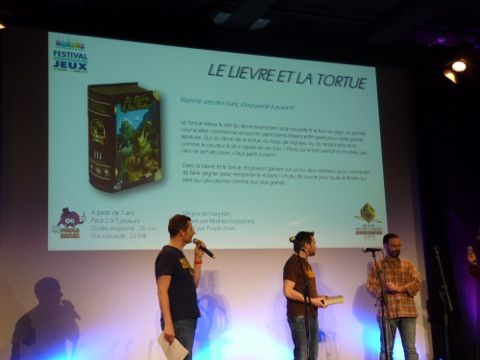 Gary Kim (ah non il n'est pas là non plus) donc Mathieu Leyssenne l'illustrateur et Benoît Forget l'éditeur pour "le lièvre et la tortue" chez Purple Brain