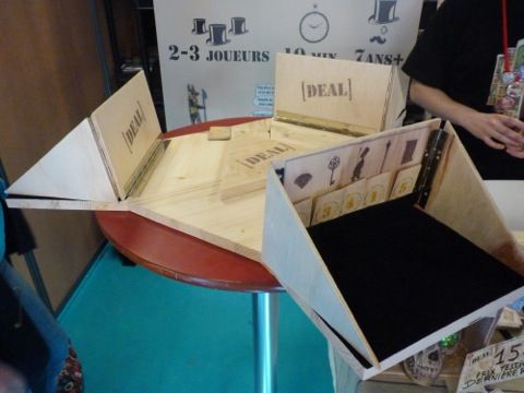 On termine le tour du stand de Paille avec la version surdimentionnée tout en bois de Deal