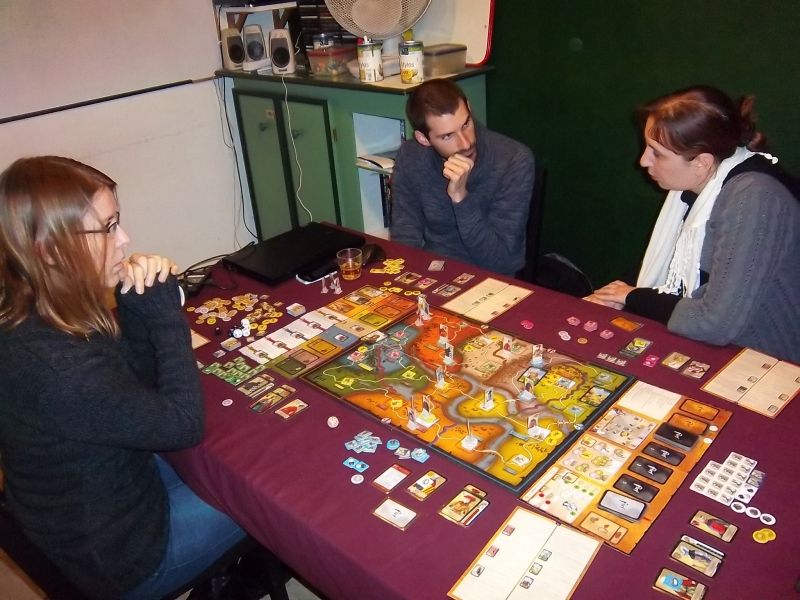 La partie est bien entamée, et les négociations vont bon train...