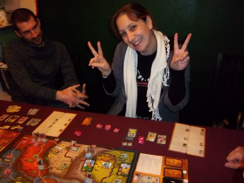 Le double V de la victoire...une prémonition de Dame Béatrice qui s'est vérifiée.