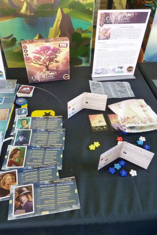 The Legend Of Cherry Tree, futur jeu minimaliste de Hinata Origuchi (Colors Of Kasane). Un jeu de stop ou encore et de set collection illustré par Tohad (Sylvain Sarrailh).