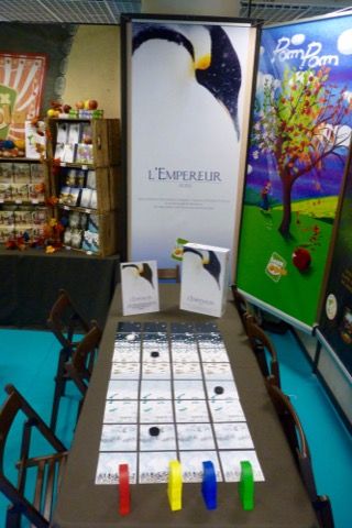 La nouveauté l'Empereur de Florent Toscano et illustré par Bony dans sa version surdimentionnée.