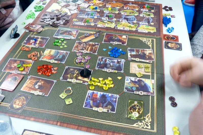 On se retrouve dans un univers à la Black Sad. Le matériel est top !