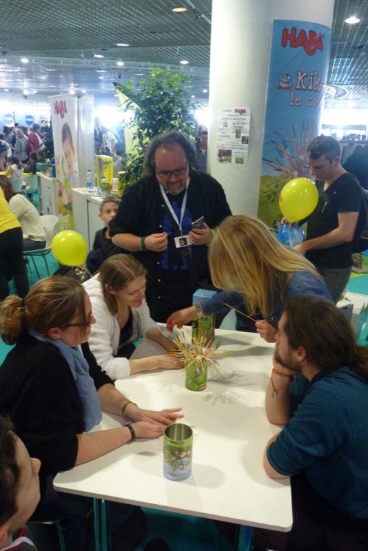 Une explication du jeu avec Víktor Bautista i Roca l'un des auteurs du jeu, ça ne se refuse pas.