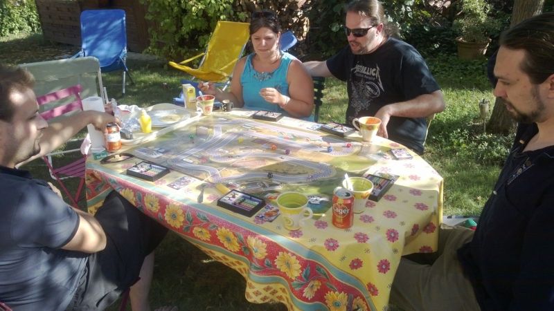 Tous ensemble tous ensemble hey ! hey !