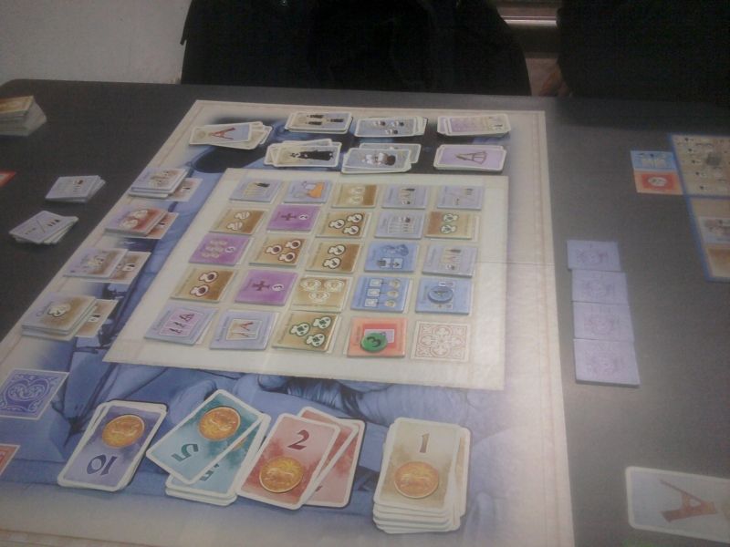 Petite vue du plateau au début de la phase B, soit en milieu de partie.